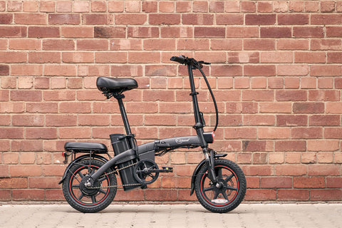 Bicicletta elettrica pieghevole nera DYU C6 con telaio elegante e sella regolabile Bicicletta elettrica pieghevole nera DYU C6 con telaio elegante e sella regolabile