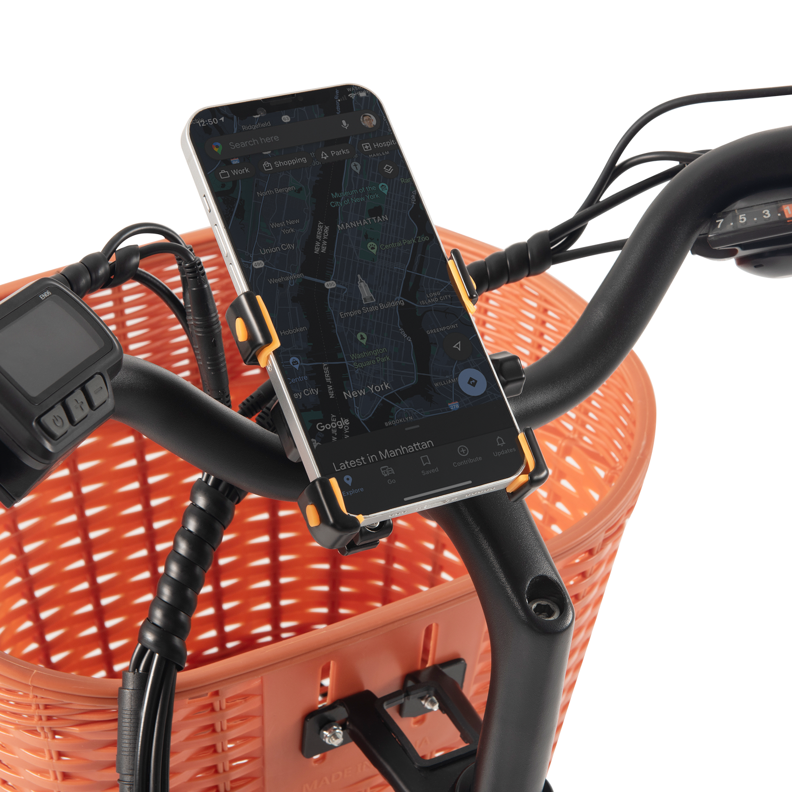 Supporto per smartphone DYU montato su manubrio con smartphone che mostra una mappa. Supporto per smartphone DYU montato su manubrio con smartphone che mostra una mappa.
