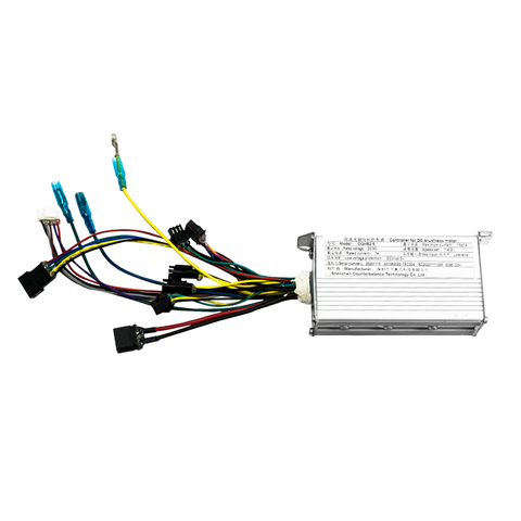 Controllore brushless DYU per bici elettriche con cavi e connettori multicolore.